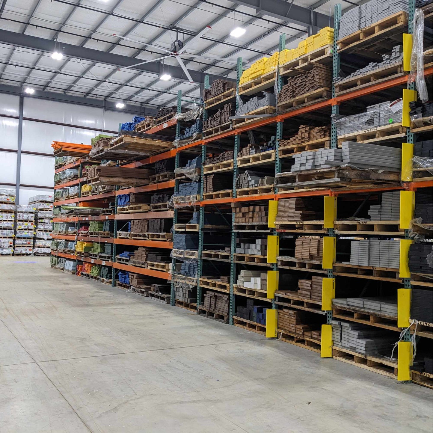 Fan2002T - 20 Foot Industrial HVLS Ceiling Fan